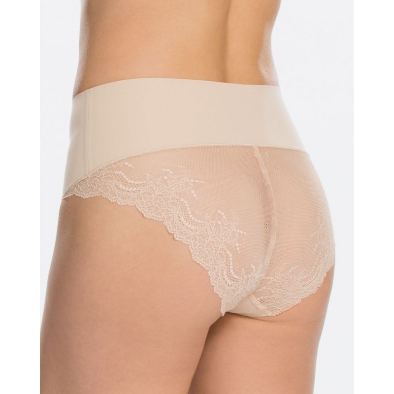 Braga faja Spanx Undietectable Lace SP0415 Braga faja Spanx Undietectable Lace SP0415